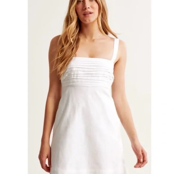 abercrombie white mini dress Women's Short-Sleeve Collared in Green Stripe | Size XXS PETITE Flattering mini dress featuring beautiful all Women's Linen-Blend Wide Strap Mini